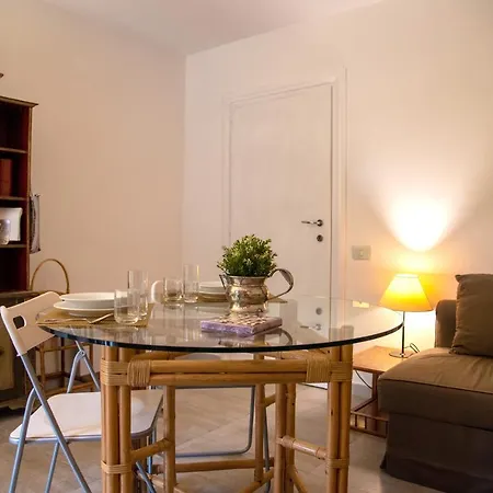 Aventino Apartamento *
